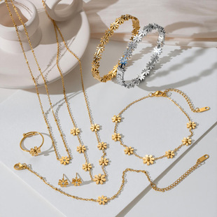 �羳�¿��ɫ�䓝M�С�r�����b�� 18k��ɫ�r�аٴ����