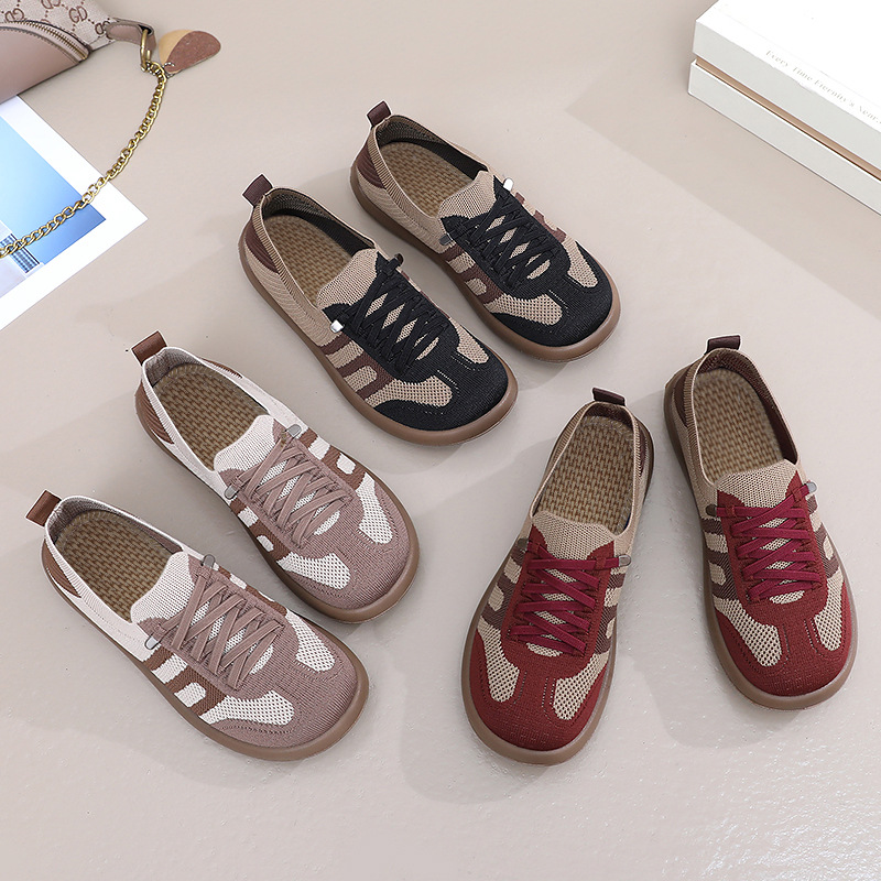 Zapatos de mujer todo-fósforo verano nuevo estilo transfronterizo al por mayor zapatos casuales boca baja zapatos de entrenamiento alemán suela suave zapatos de madre de un pie