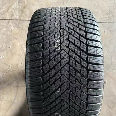Pirelli Winter Tires Off-road şinlər