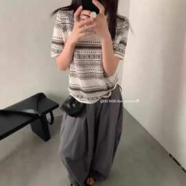 民族风撞色针织短袖上衣女2026春夏季新款时尚小众别致短款t恤潮
