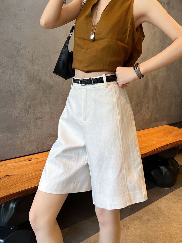 White Linen Shorts for Women, 2026 Summer New Style, Old Money Style, Relaxed and Breathable, Straight-Leg Tencel Linen Casual Five-Point Pants