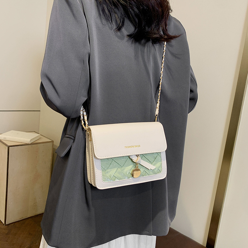 Verano super fuego bandolera pequeño bolso cuadrado rómbico bolso de cadena para damas 2024 nuevo bolso de hombro de alta gama de moda