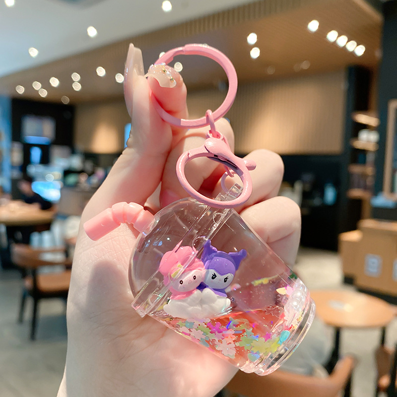 Dibujos animados Kulomi llavero de botella de arena flotante en aceite líquido pequeño regalo al por mayor mochila escolar colgante llavero colgante