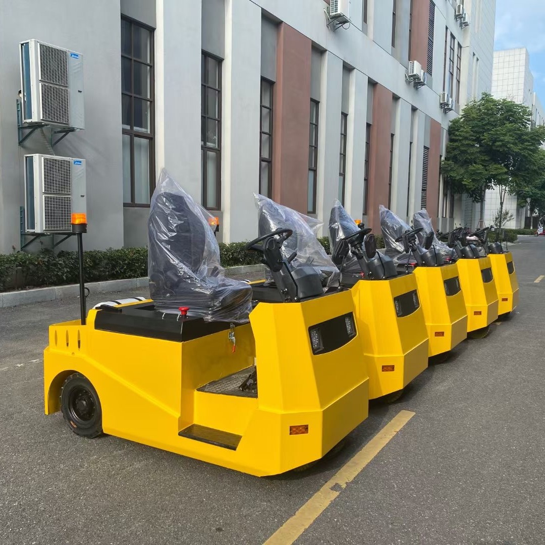 小型电动牵引车工厂蓄电池拖车头牵引头电动搬运车码头货站转运车