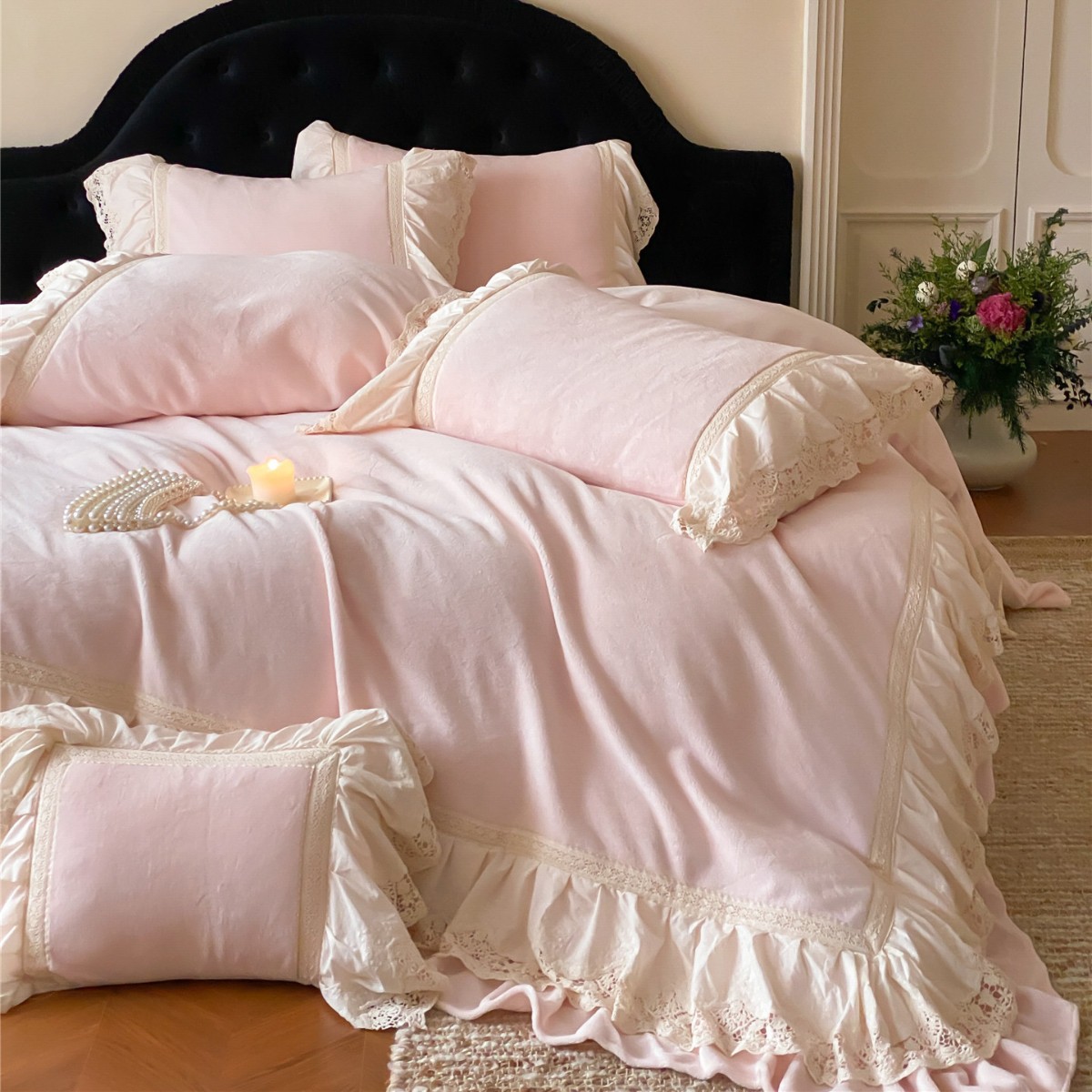 French Elegant Retro Style Lace Warm Bedding Bedding Anti-Static Milk Velvet Four-Piece Set Isabella