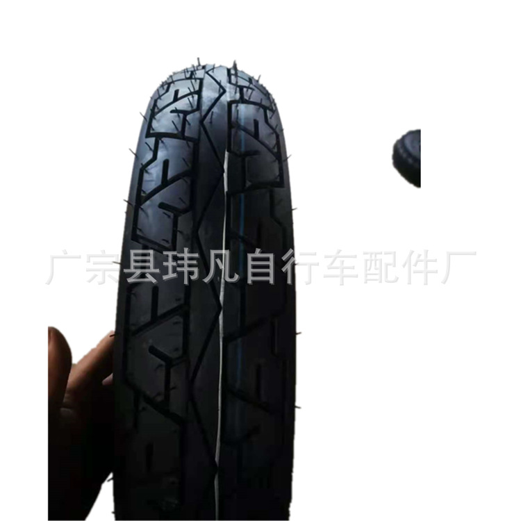 摩托车高速轮胎100/90-18  真空轮胎