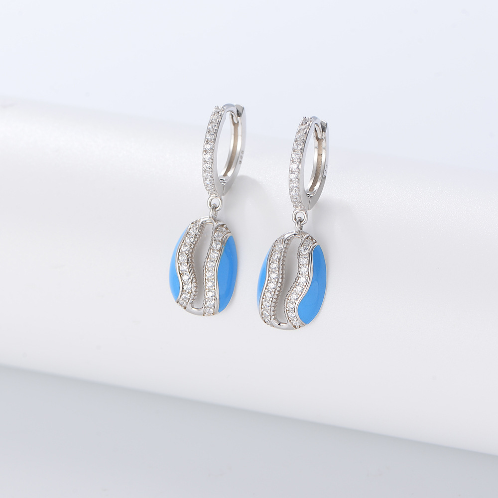 S925 plata epoxi hueco oval Concha en forma de diamantes incrustados pendientes de alto grado europeo y americano ins personalizado joyería del oído