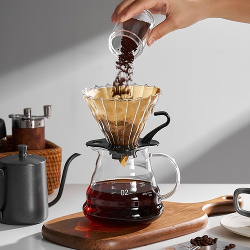 Coffee filter paper fan-shaped drip American hand-brewed coffee powder filter paper easy to store disposable cold brew V60 filter paper