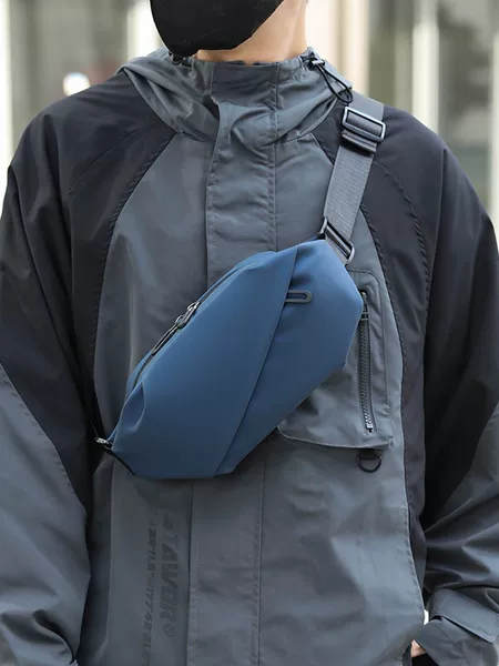 Trendy Brand Crossbody Bag Men's Casual Japanese Small Backpack Chest Bag Women's Crossbody Bag Men's Trendy Student Sports Waist Bag