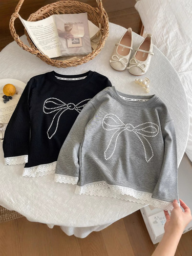 2025 Korean-style bow handmade beaded women's round neck design sense loose slim sweet knitted sweater