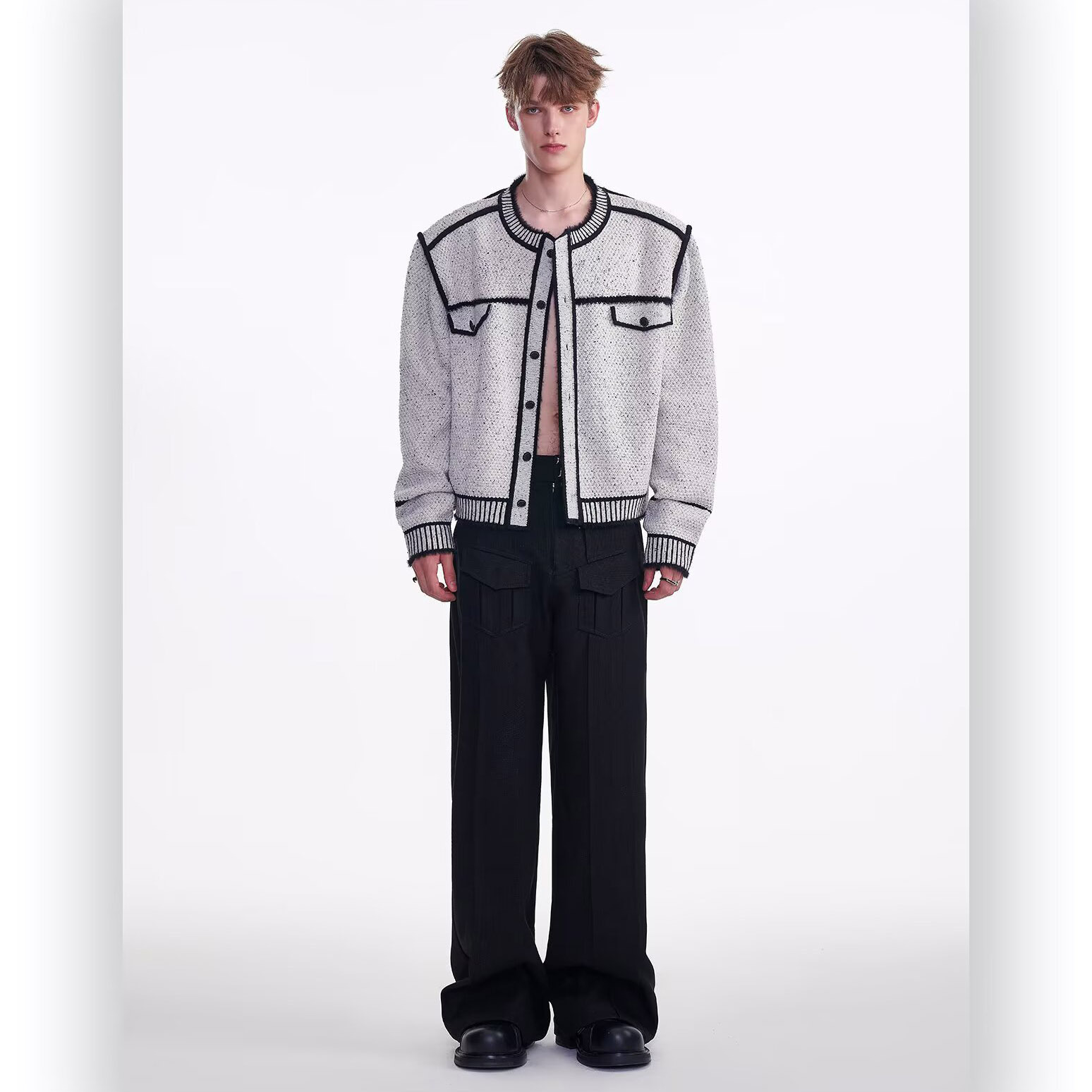 Explosiones transfronterizas de tamaño europeo suéter de jersey de punto suéter cardigan francés pequeño viento línea de fábrica de tendencia al por mayor