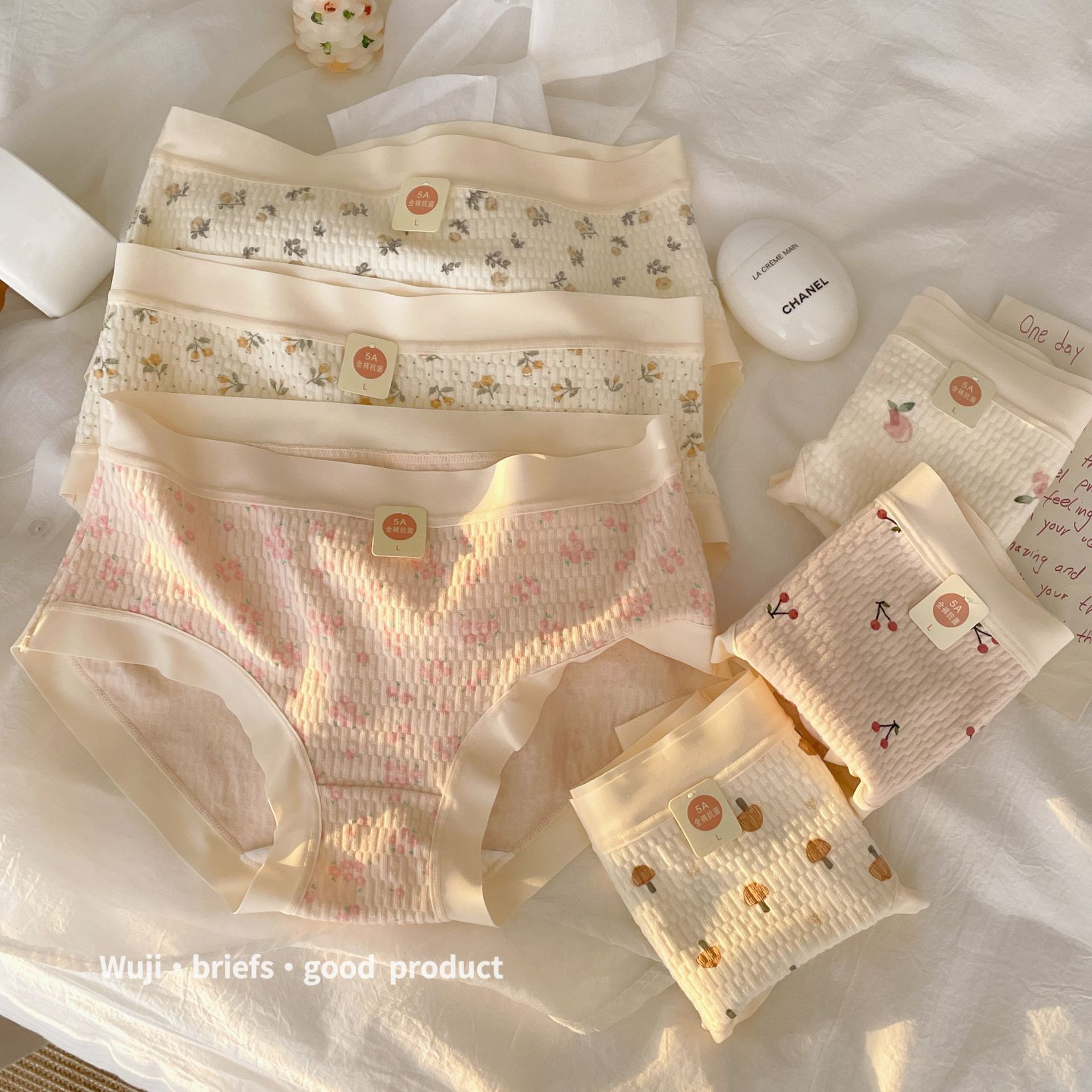Wuji Liangpin baby cotton jacquard large size underwear for women fruit printing autumn and winter knitted women briefs