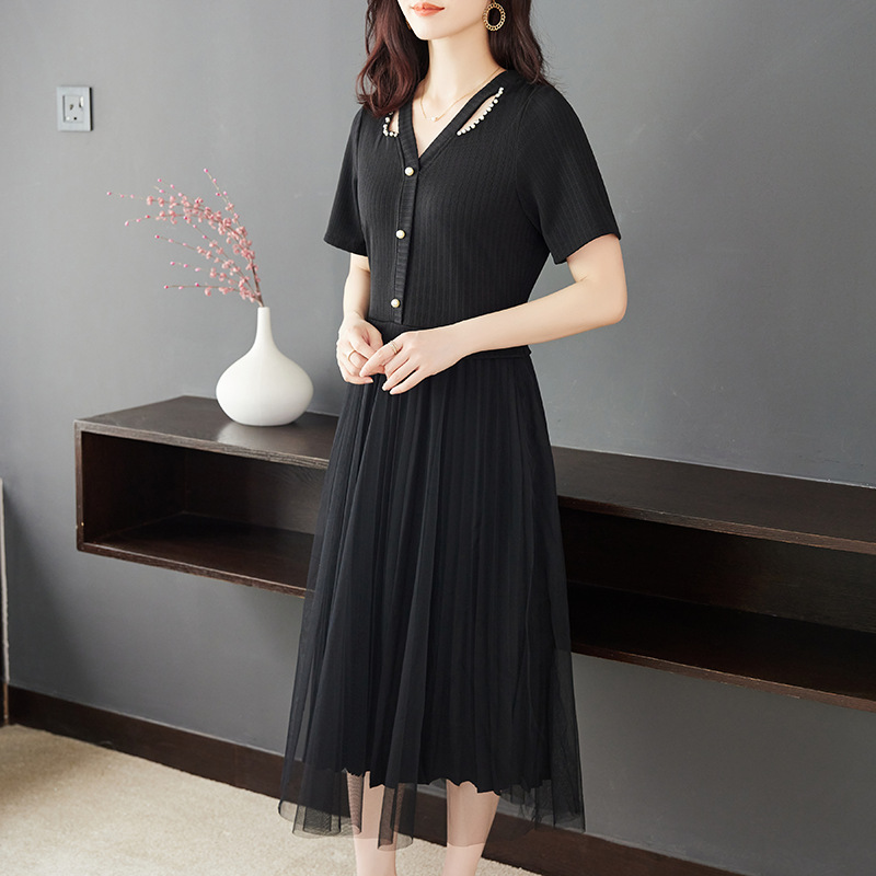 대형 여성 기질 V-목 가짜 투피스 뚱뚱한 여동생을 원피스 맞춤형 니트 패션 구슬 처리