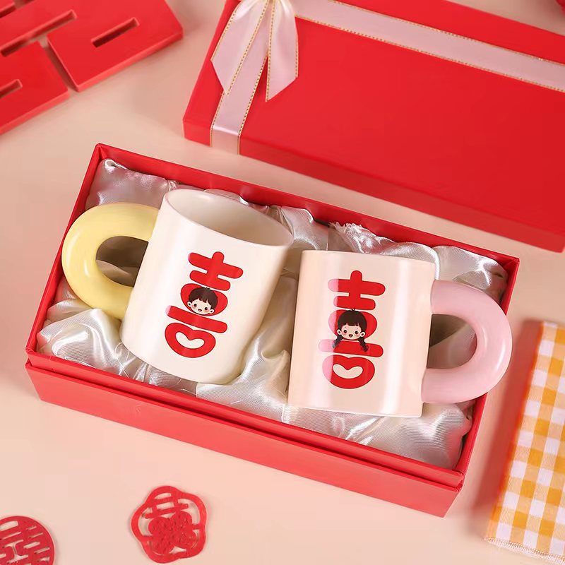 Taza de cerámica de alto grado con taza de regalo de mano Xi carácter par Copa regalo de compromiso de boda regalo para nueva pareja caja de regalo