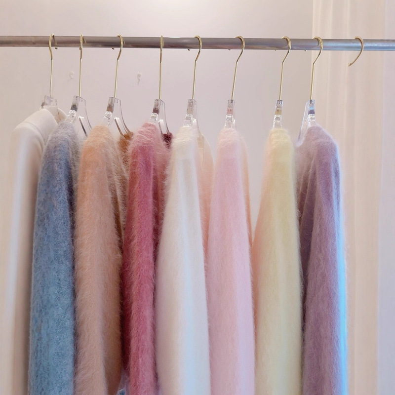 Hong Kong and American Clothing/Wool Fleece Light Pink Pullover V-Neck Base Sweater, Long-Haired, Fluffy, Soft, Cloud-Like Touch