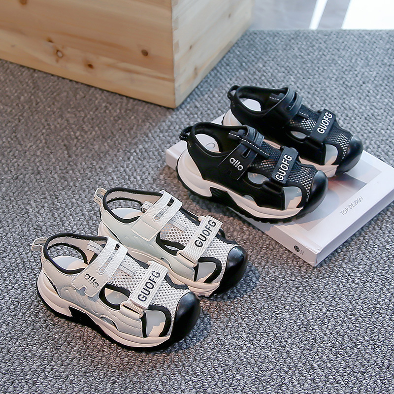 Sports beach footwear