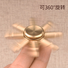 新款黄铜指尖陀螺手指陀螺旋转好玩男女随身手把摆件打发时间
