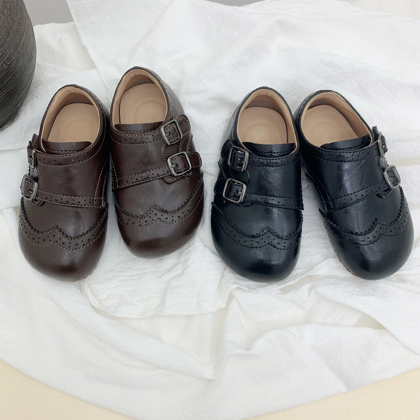 Cross-Border Export British Style High-End Kidsren's Small Leather Shoes Locke Carved Retro Girls' Shoes 2025 Autumn and Winter Genuine Leather Kidsren's Shoes