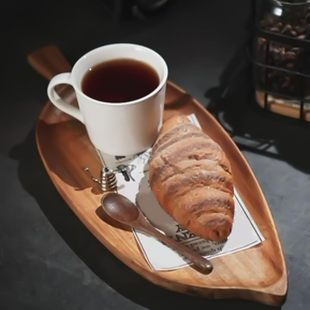 Cross-border Amazon Wooden Tray Afternoon Tea Snacks Sushi Plate Leaf-shaped Dinner Plate Acacia Wood Tea Tray