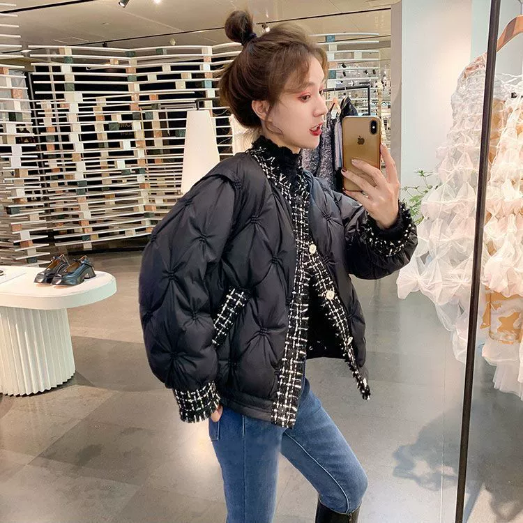 Зимний пуховик, черный дизайн стильной сумки, стиль Chanel, тренд сезона, для подростков, западный стиль