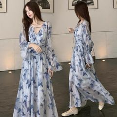 大码胖mm法式v领碎花雪纺连衣裙女春秋韩版荷叶袖仙女长裙子200斤