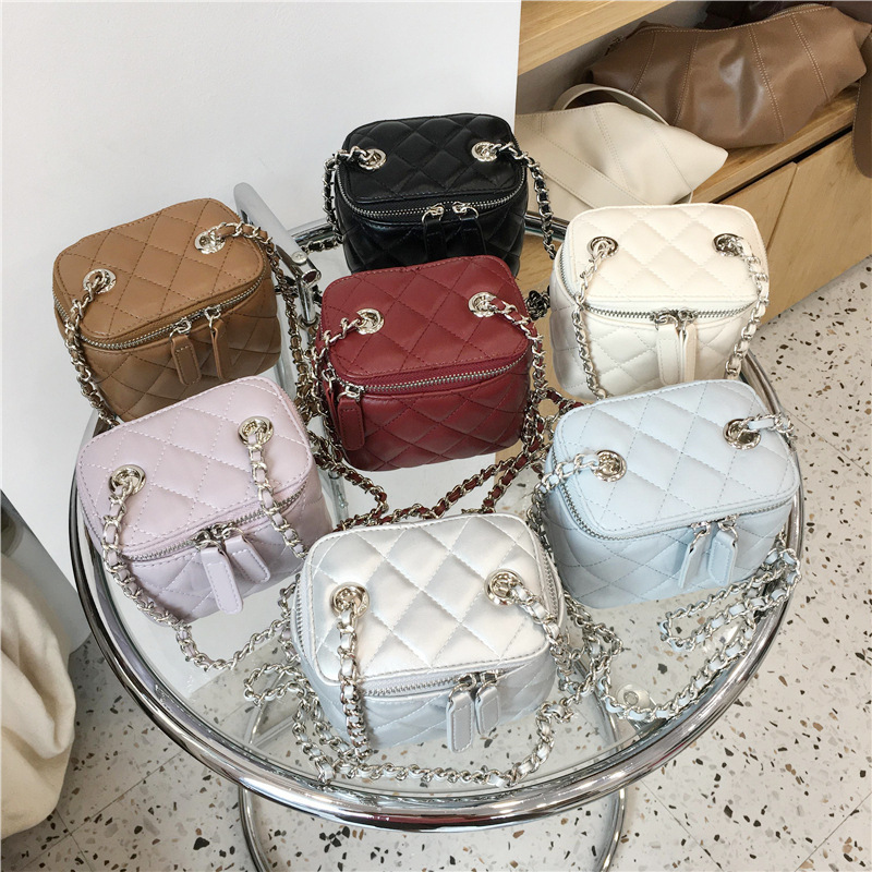 Small Bag Cabinet 2022 New Style Small Chanel-Style Mini Cute Lipstick Box Bag Quilted Chain Crossbody Small Square Bag