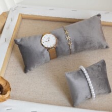 绒布手镯展示架饰品手表手链收纳架珠宝手串首饰小枕头陈列道具