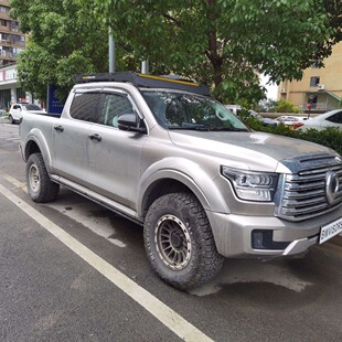 �m����L��ɽ�����������ü�b��b����n����ʿ��