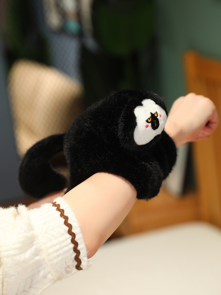 Cross-border capabala snap ring juguete de peluche Capibara Husky zorro muñeca niños pulsera Panda mono