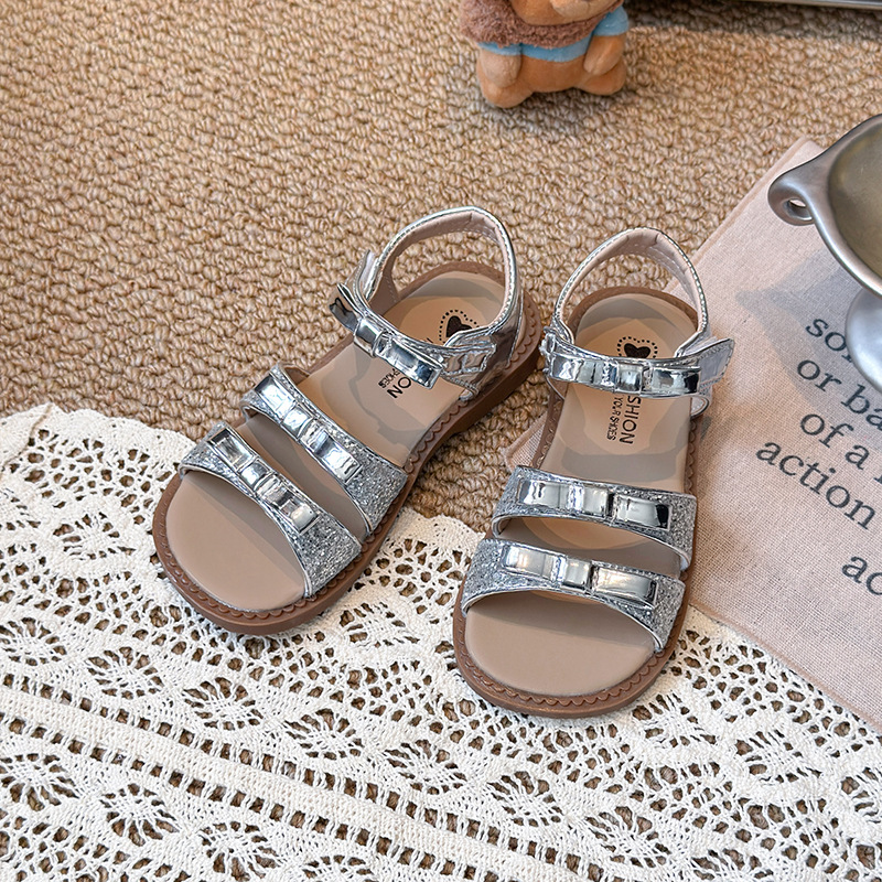 Niñas de verano 2026 nuevos zapatos de princesa de niña zapatos de playa suaves image 5