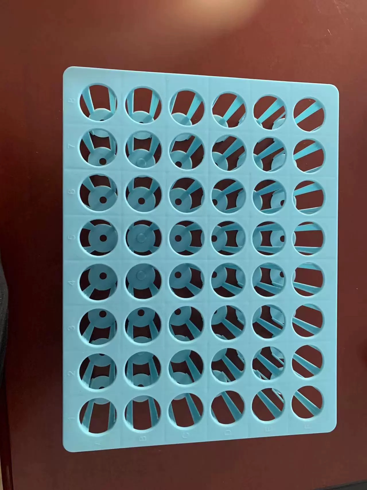 Держатель ядровой кислоты на 48 отверстий 20 мл*48 отверстий