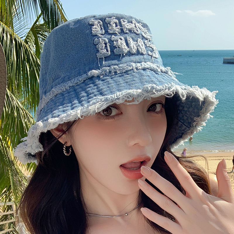 Frayed Edge Women's Denim Bucket Hat With Logo For Outdoor Hiking_voghion.com