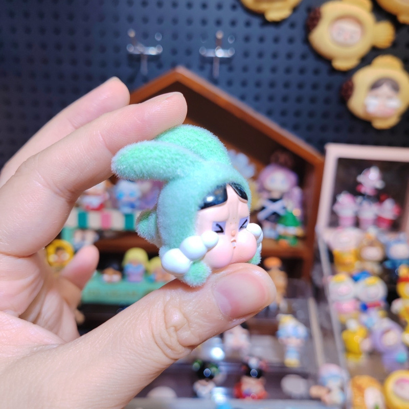 泣き虫ベビー植毛シリーズ 泣き虫ベビーうさぎちゃん 小花ちゃん PVC素材 かわいい改造ベビー キーホルダーにもなる かわいいペット|undefined