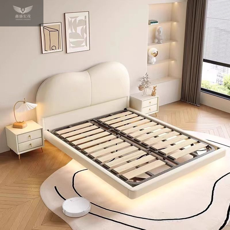 Nubes de cuero suspendido simple crema dormitorio principal moderno doble apartamento pequeño cama doble dormitorio de lujo ligero celebridad de Internet colgando