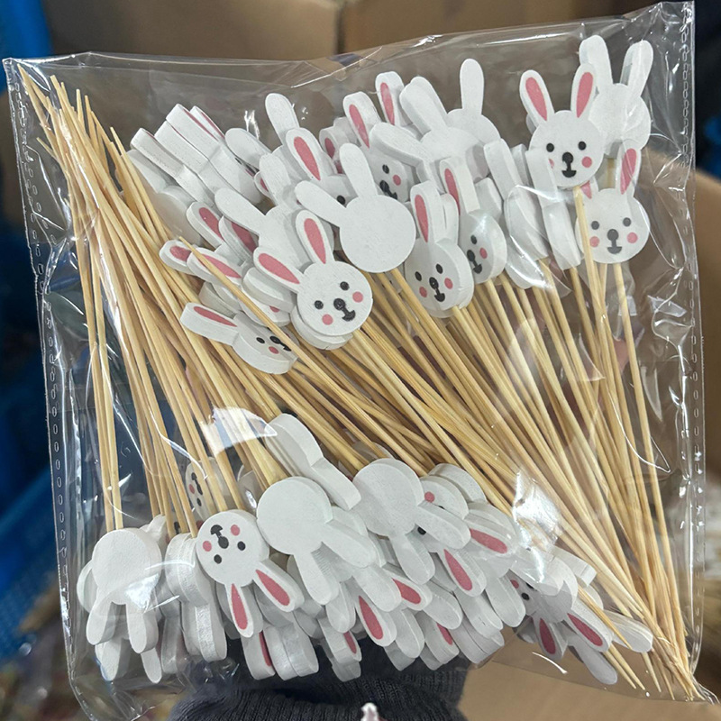 Huevo de Pascua orejas largas conejo palillo de dientes decorativo 100 unids/bolsa de fábrica al por mayor desechable de bambú palo Tenedor de fruta