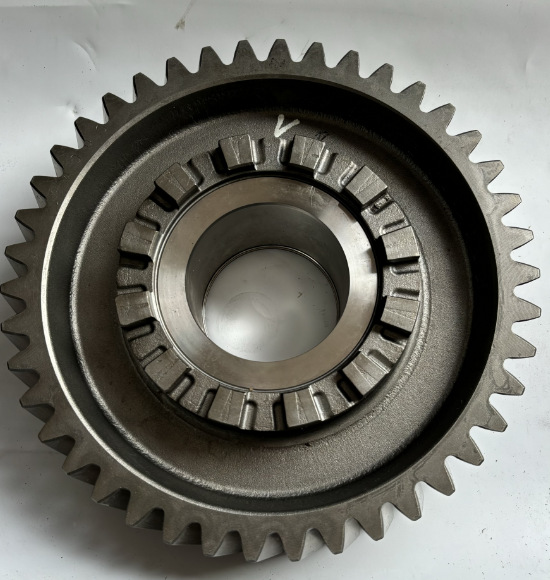 Main engine supporting HD90149326107 driving cylindrical gear