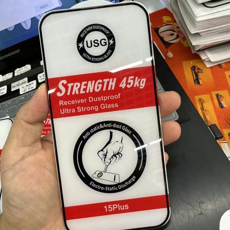 Adecuado para iPhone15Pro teléfono móvil templado película tres fuerte presión lateral 45g HD integrado a prueba de polvo neto de Apple 15plus