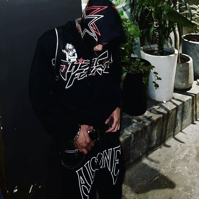 Felpa con cappuccio uomo zip gothic y2k stampa stelle street_voghion.com