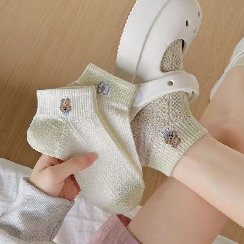Verano nuevo estilo lindo oso calcetines de boca baja para mujer lindo amor dulce japonés malla fina calcetines transpirables