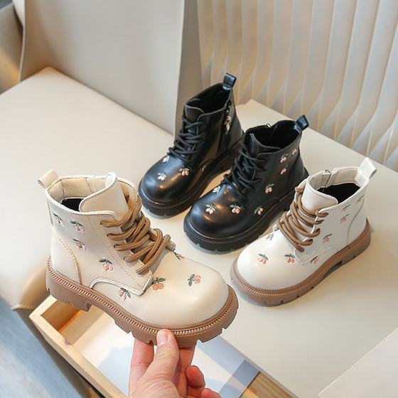 Children's Martin boots 2023 autumn new little girl single boots girl princess boots Korean style Baby Girl short boots