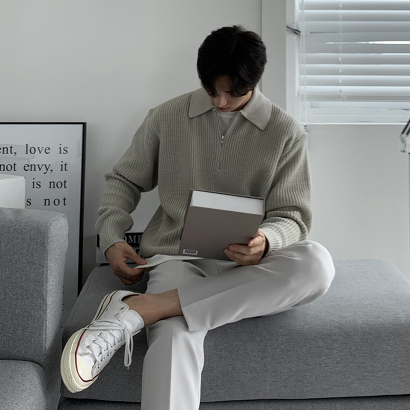 Sensación de alta gama 2024 nuevo suéter de estilo maduro ligero para hombres con media cremallera superior tendencia coreana suéter suelto moda