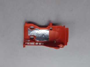 Original Husqvarna Husqvarna T435 Chainsaw Bottom Cover