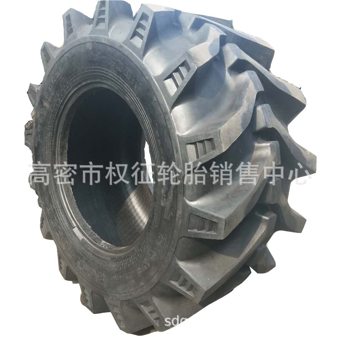 供应900/70R38约翰迪尔拖拉机轮胎R-1人字花纹真空胎农用轮胎