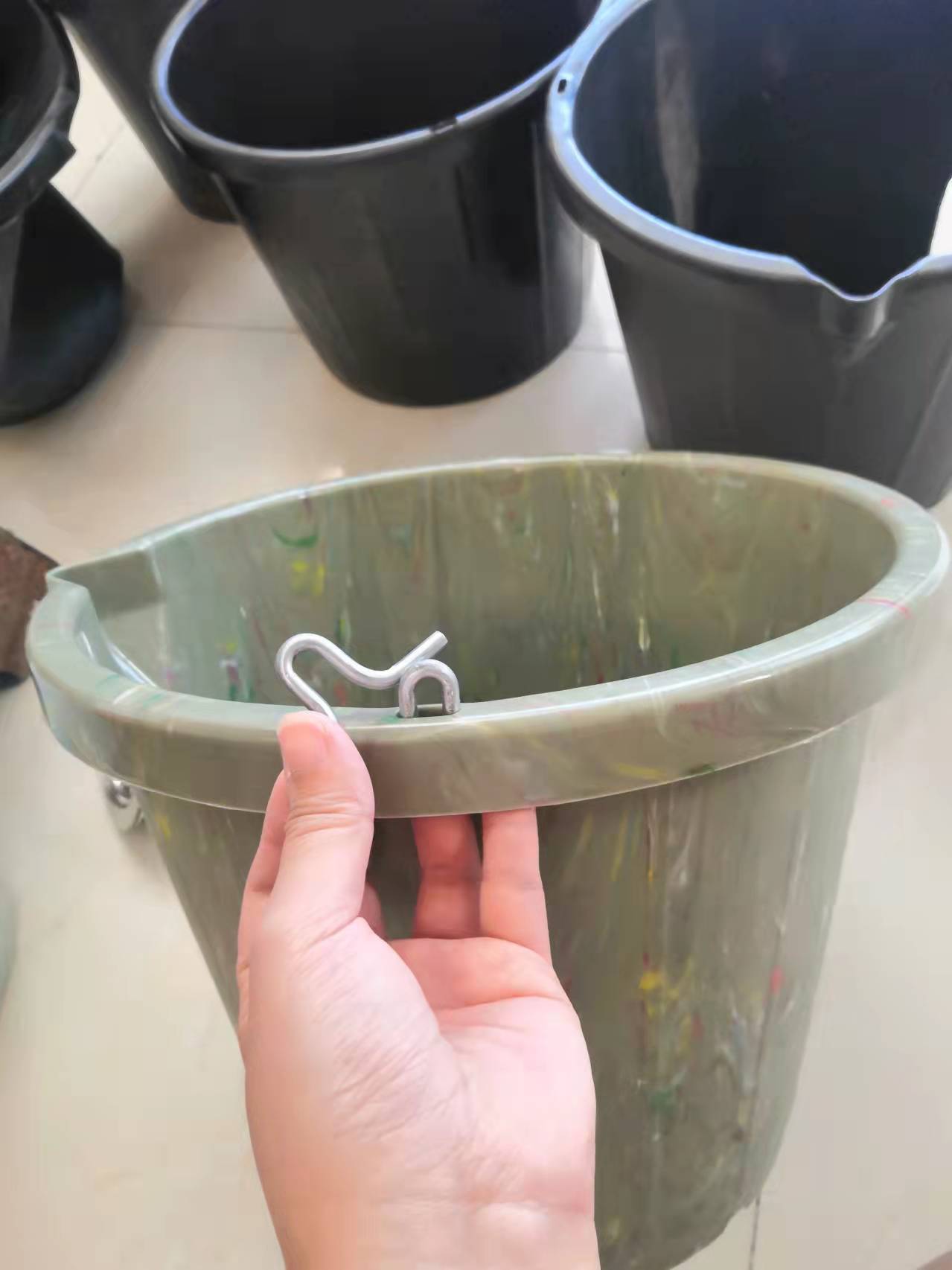 塑料水泥桶,油灰橡胶桶,塑料桶 开模订制-阿里巴巴