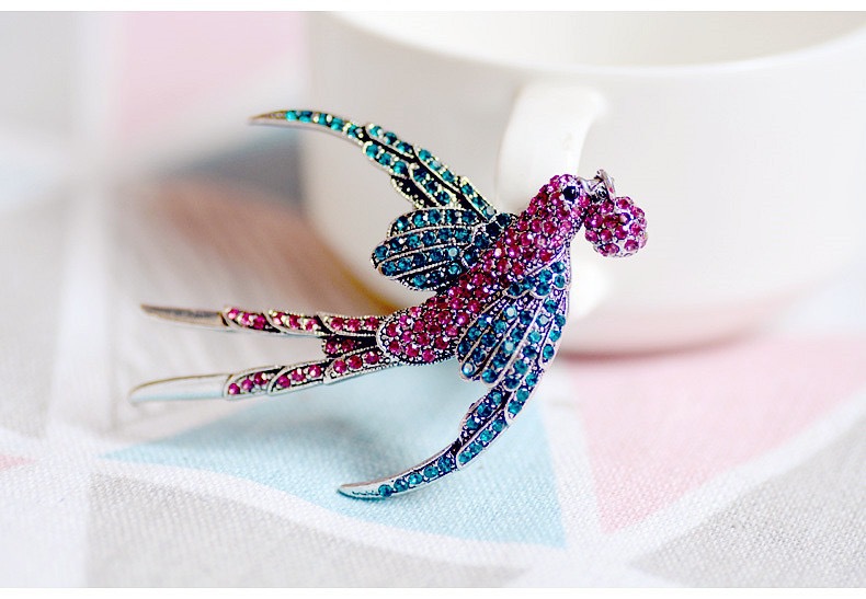 제비 볼 브로치 로즈 레드