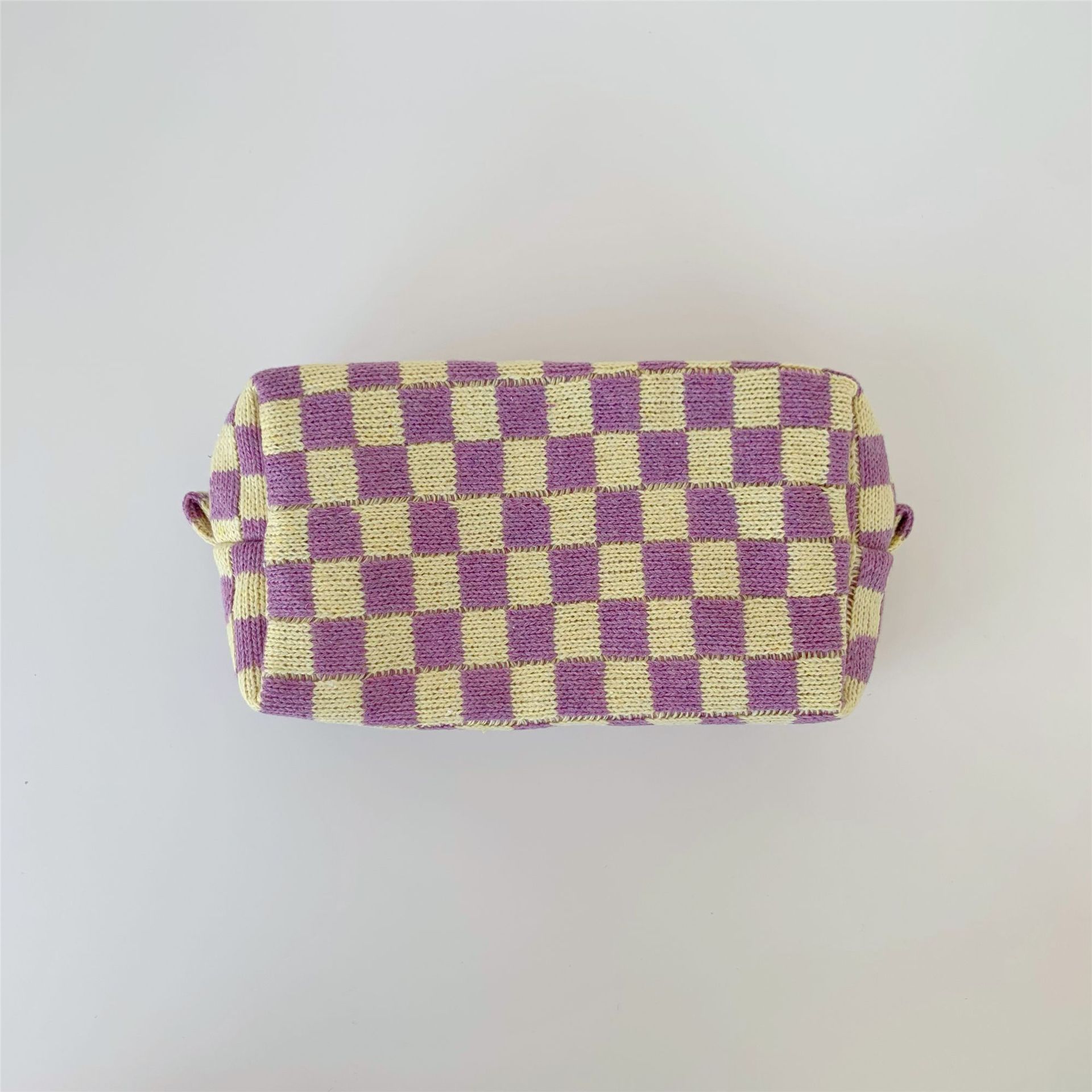 Frau Mittel Gestrickter Stoff Plaid Mode Quadrat Reißverschluss Kosmetiktasche display picture 8