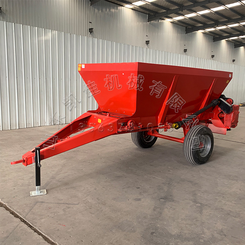 拖拉机配套撒肥机小型撒肥农机有机肥粪便撒肥车动物粪便撒肥车