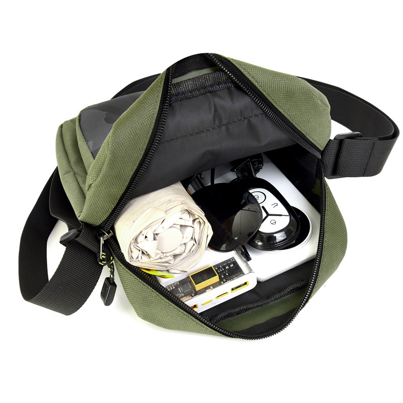 Bolso de hombro de viaje ligero y simple para hombres, bolso de hombro a prueba de derrames, bolso de moda para hombres de negocios