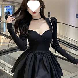 微胖mm富家千金长袖方领连衣裙女秋冬2025大码纯欲收腰显瘦蓬批发