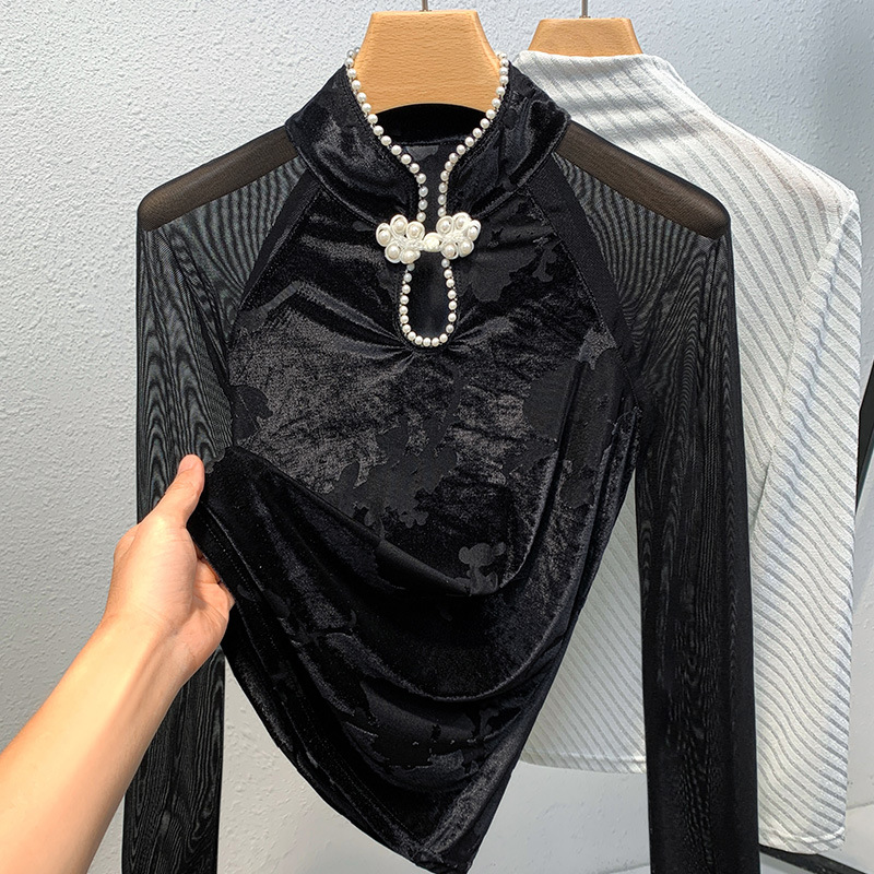 2023 nuevas mujeres perla hebilla de manga larga Camiseta interior de terciopelo nuevo estilo chino camisa de fondo de malla para mujer image 1